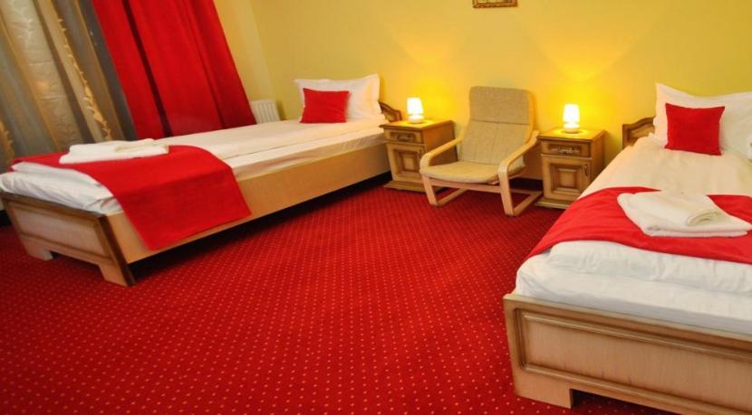 Camves Inn Sighetu Marmaţiei Cameră foto